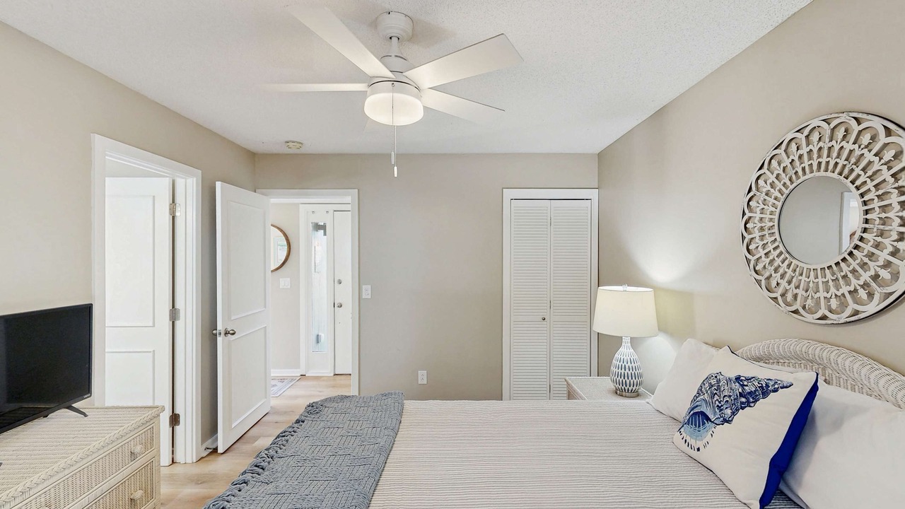 Photo of Bedroom in Ocean Ridge