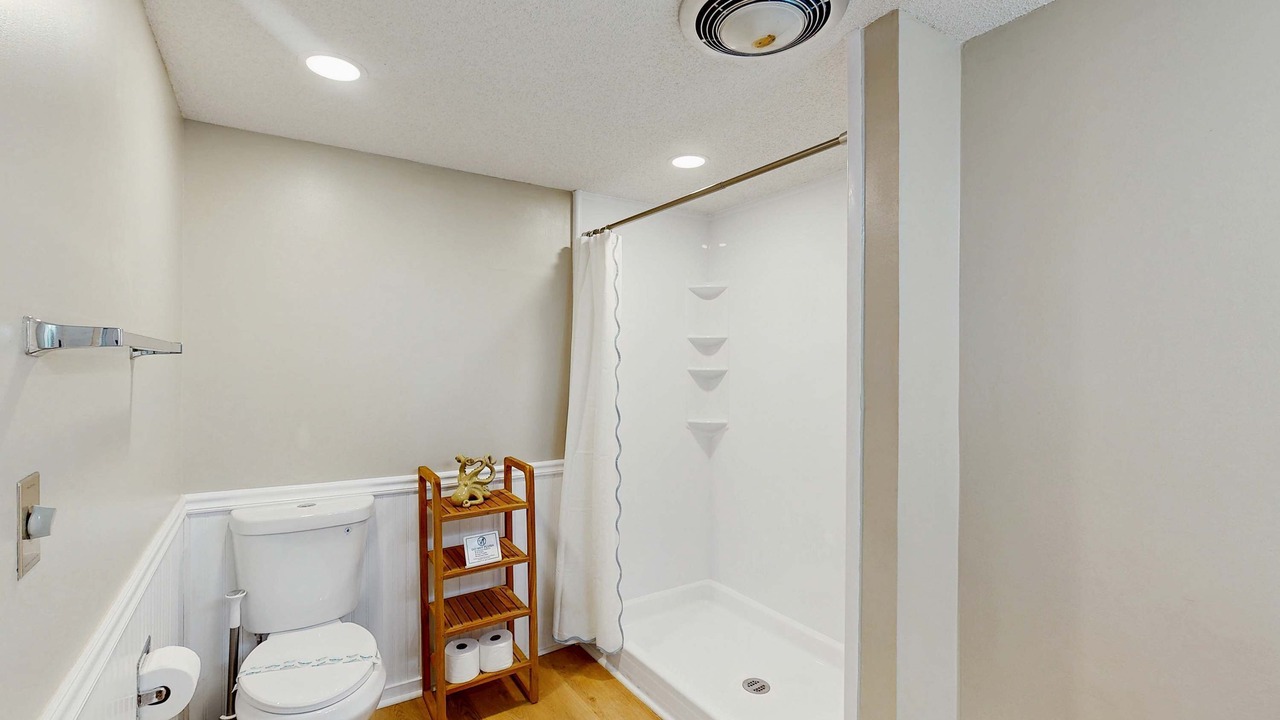 Photo of Bathroom in Ocean Ridge