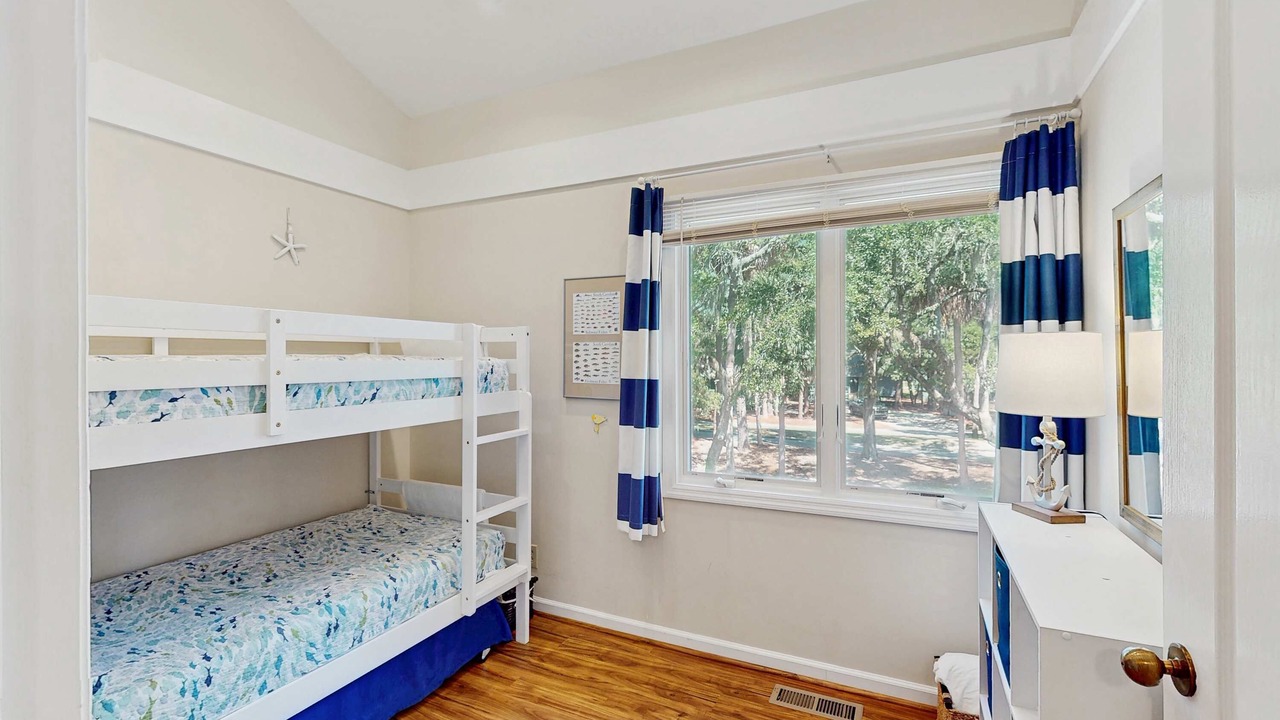 Photo of Bedroom in Ocean Ridge