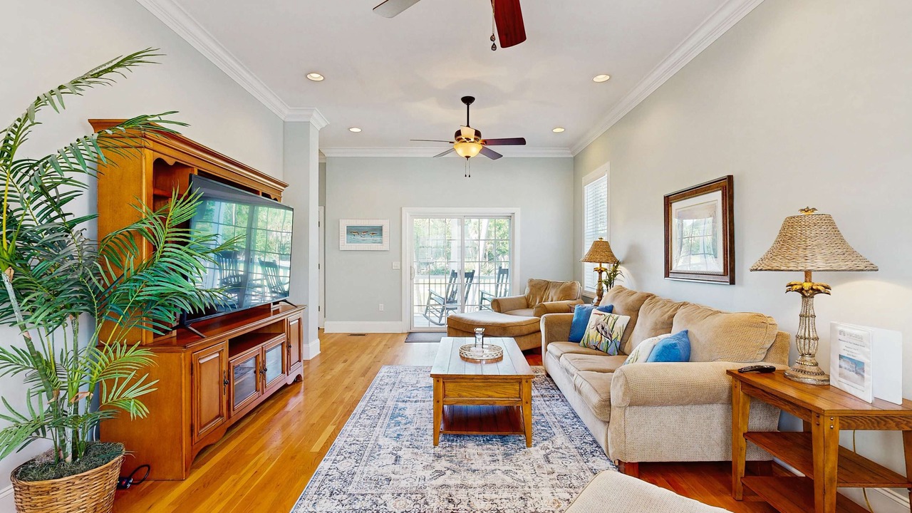 Photo of Livingroom in Ocean Ridge