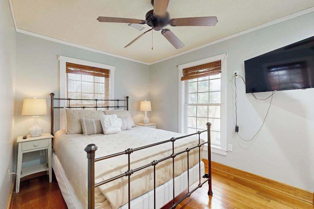 Photo of Bedroom in Edisto Island