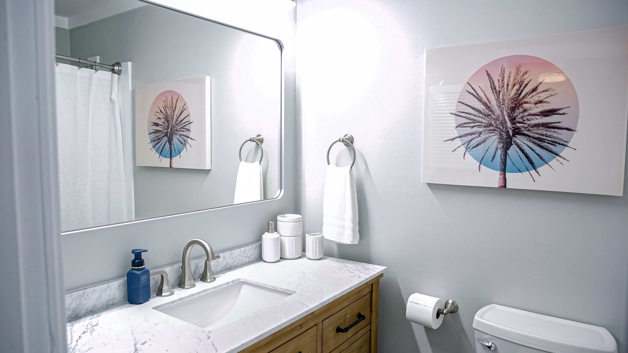 Photo of Bathroom in Ocean Ridge