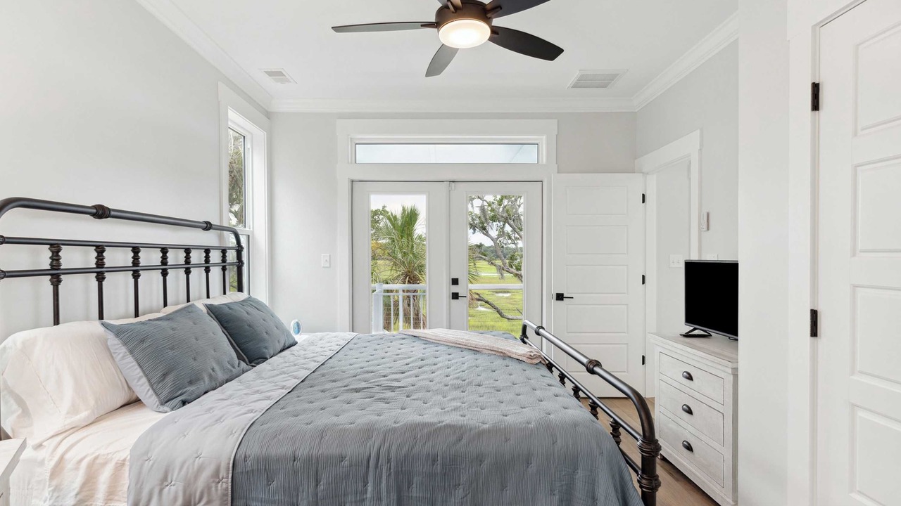 Photo of Bedroom in Edisto Island