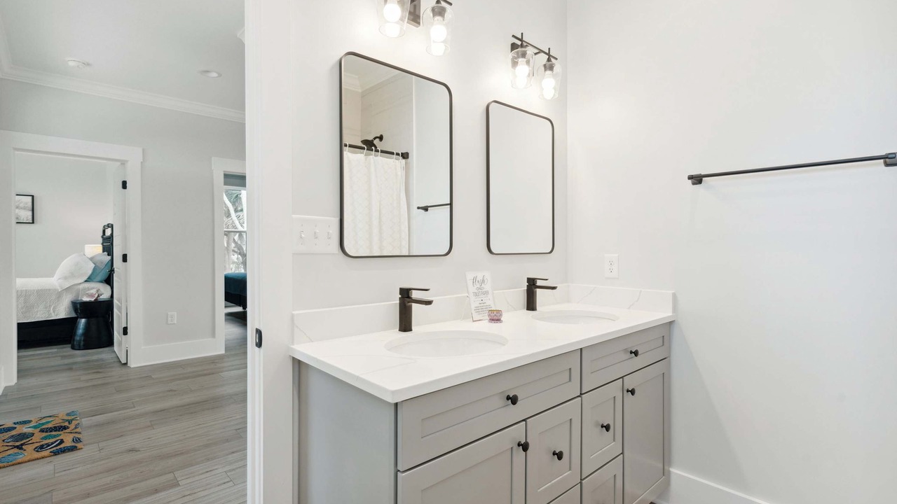 Photo of Bathroom in Edisto Island