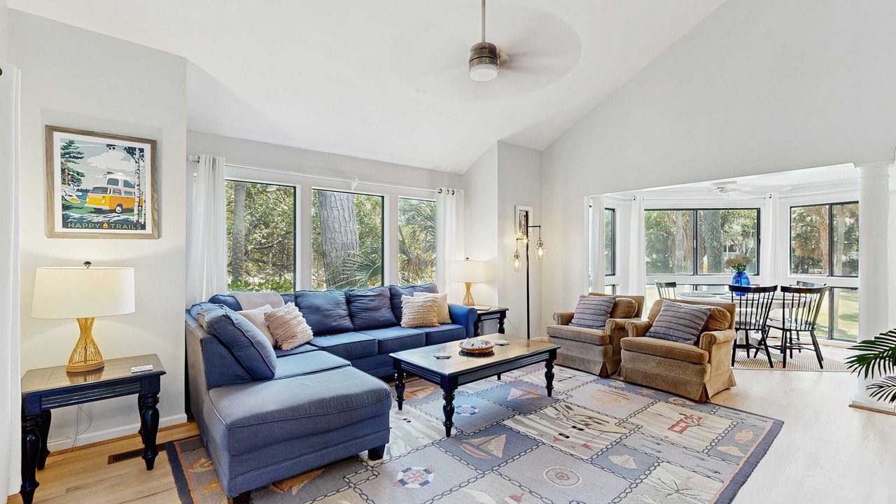 Photo of Livingroom in Ocean Ridge