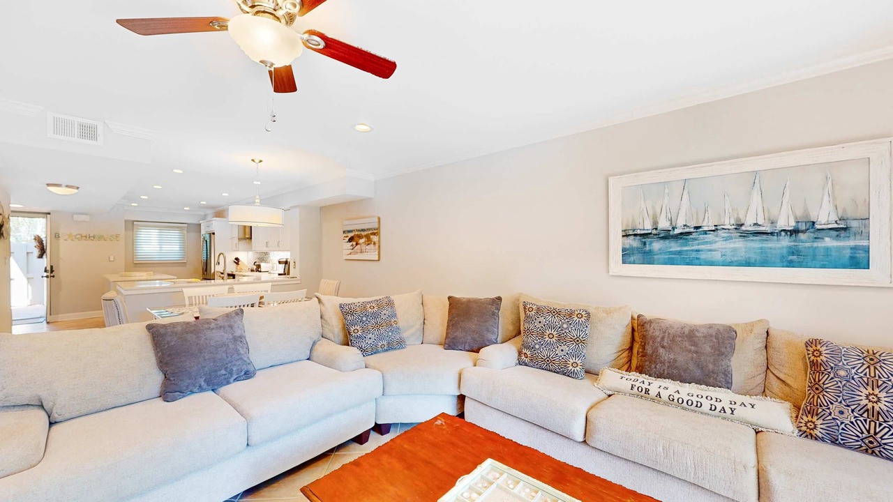 Photo of Livingroom in Shipyard Plantation