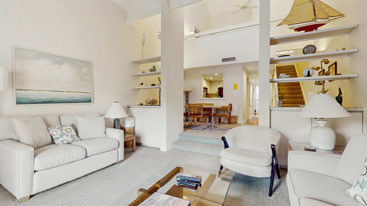 Photo of Livingroom in Sea Pines