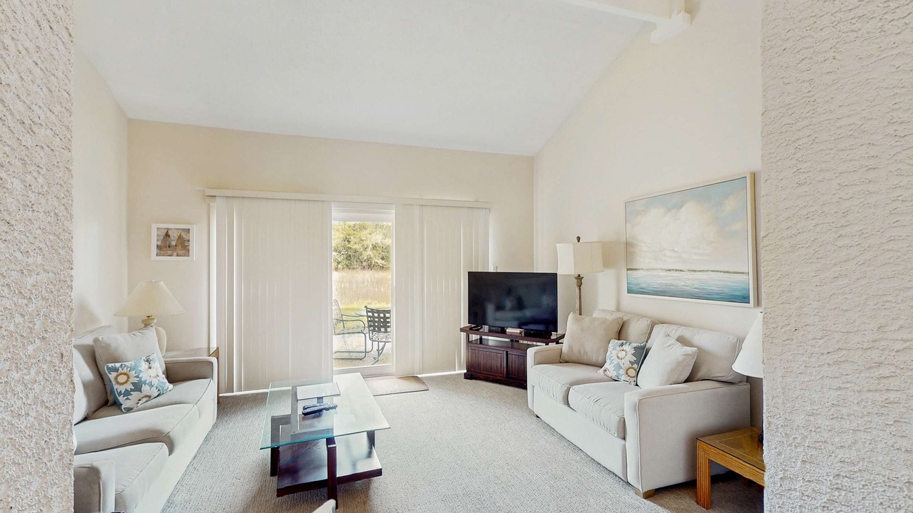 Photo of Livingroom in Sea Pines