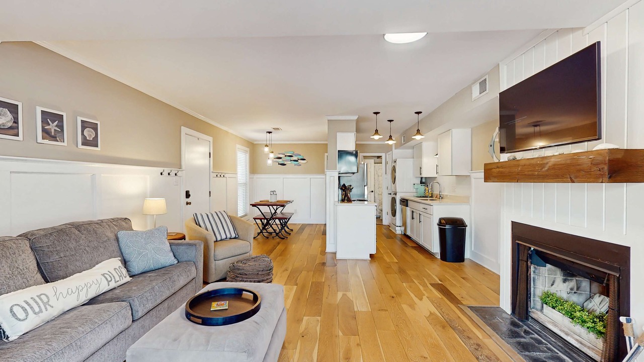 Photo of Livingroom in Ocean Ridge