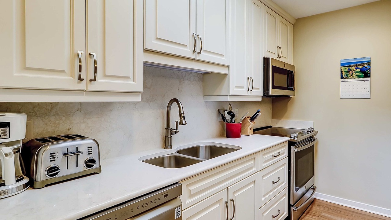 Photo of Kitchen in Beach Lagoon