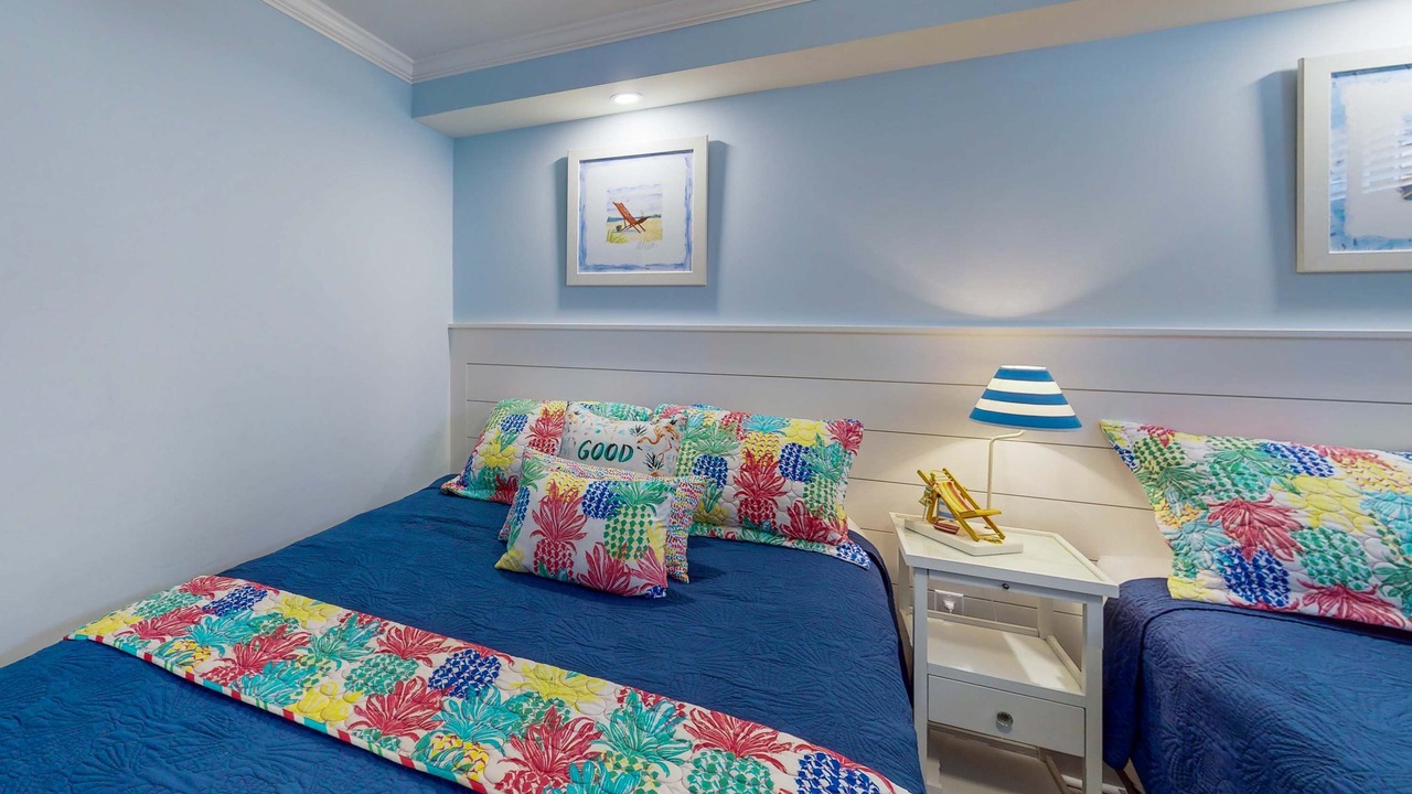 Photo of Bedroom in Folly Field