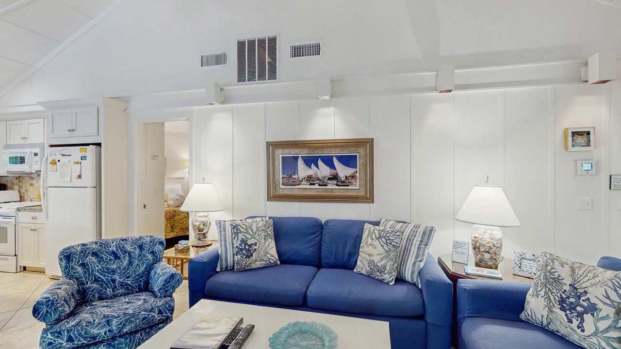 Photo of Livingroom in Night Heron