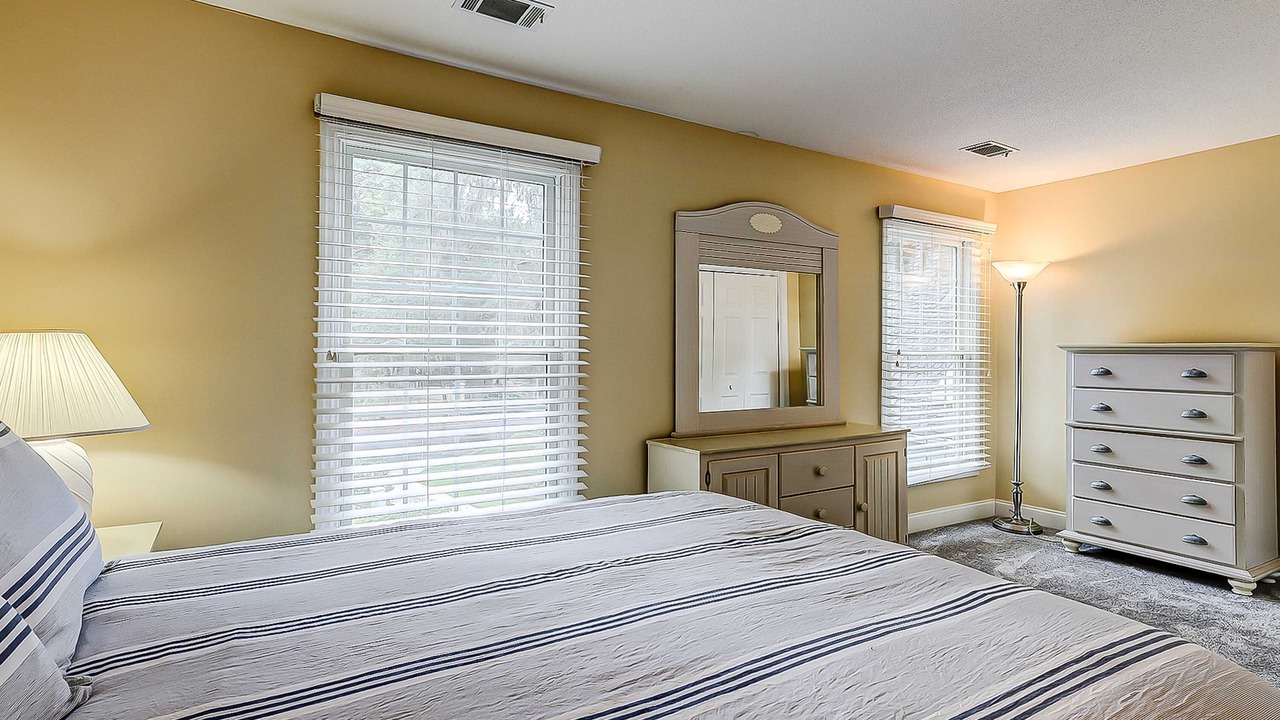 Photo of Bedroom in Shipyard Plantation