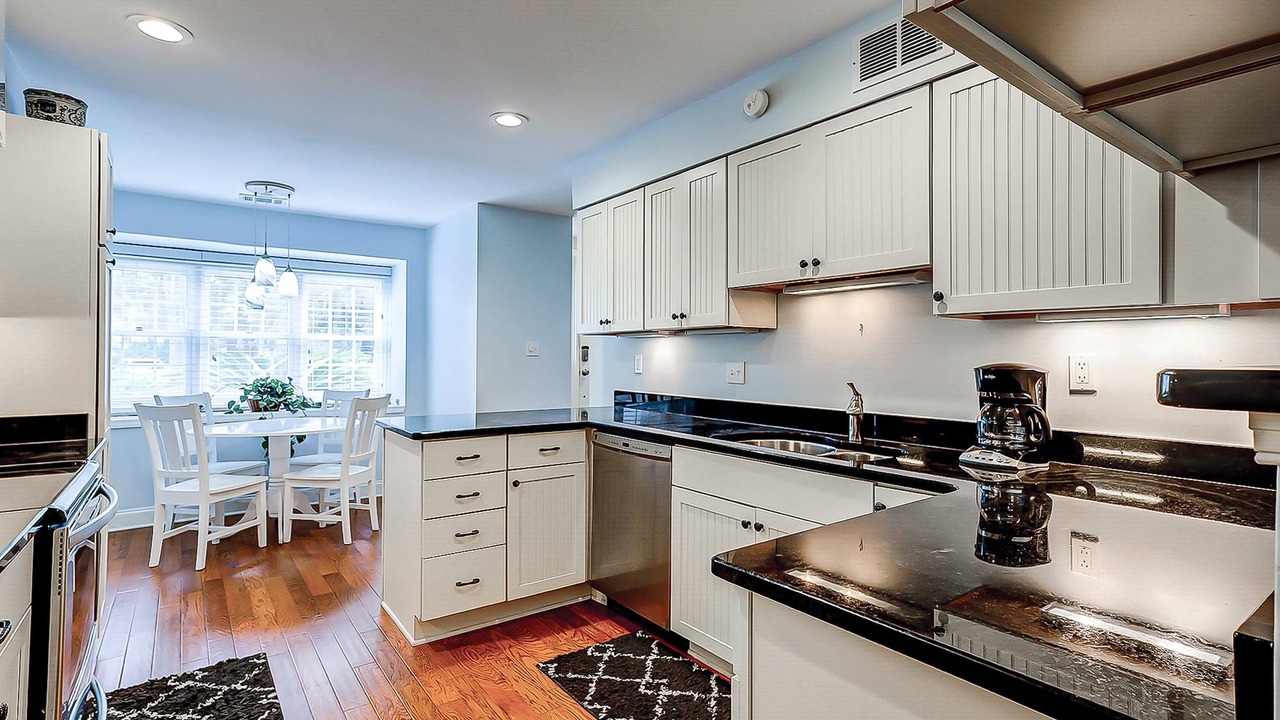 Photo of Kitchen in Shipyard Plantation