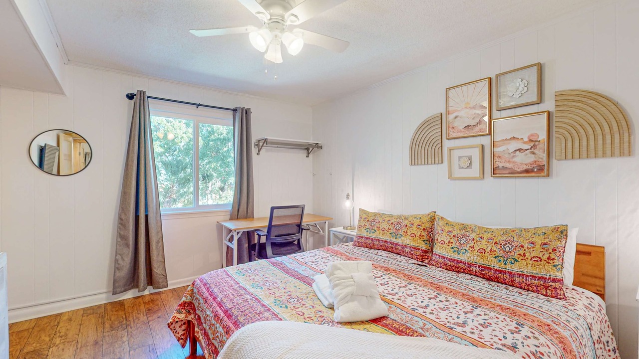 Photo of Bedroom in North Forest Beach