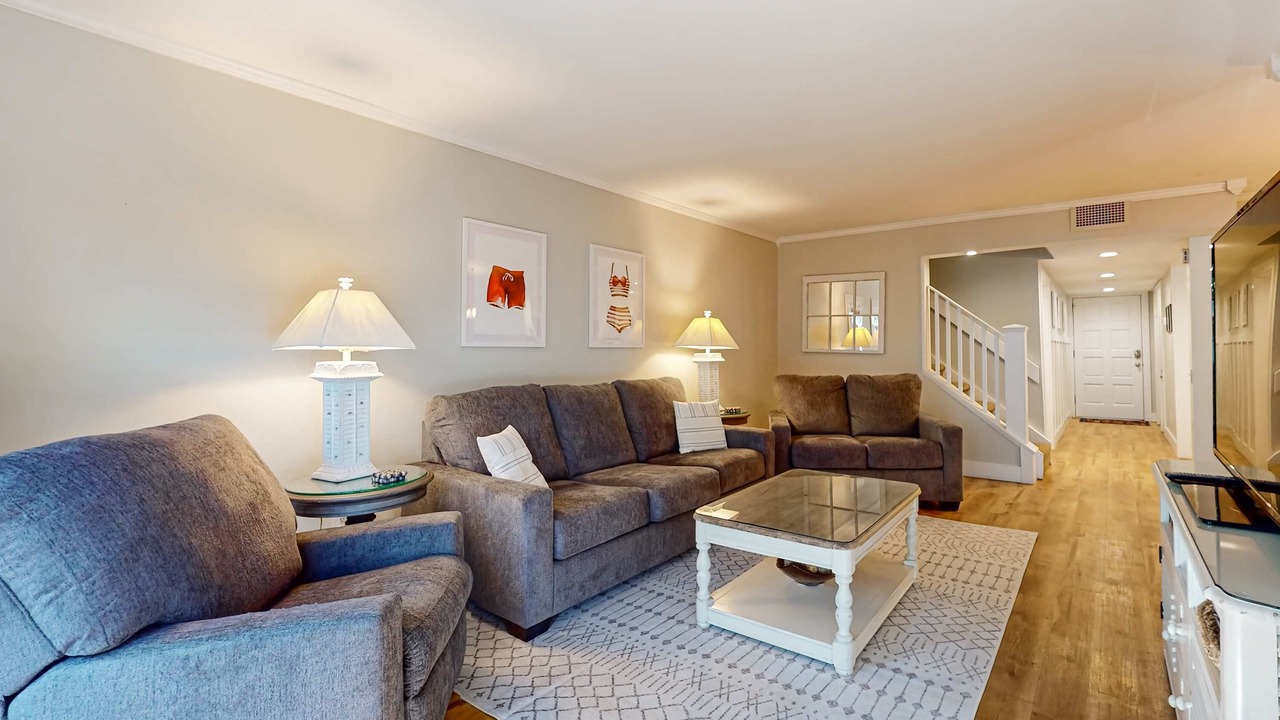 Photo of Livingroom in Harbour Town