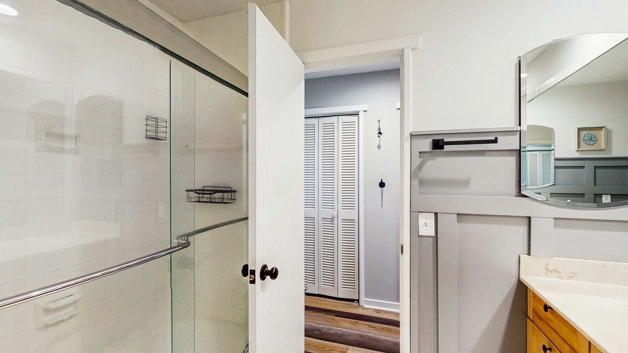 Photo of Bathroom in Shipyard Plantation