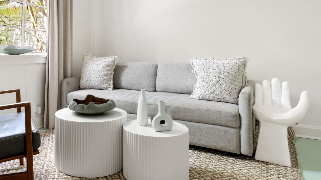 Photo of Livingroom in Harleston Village
