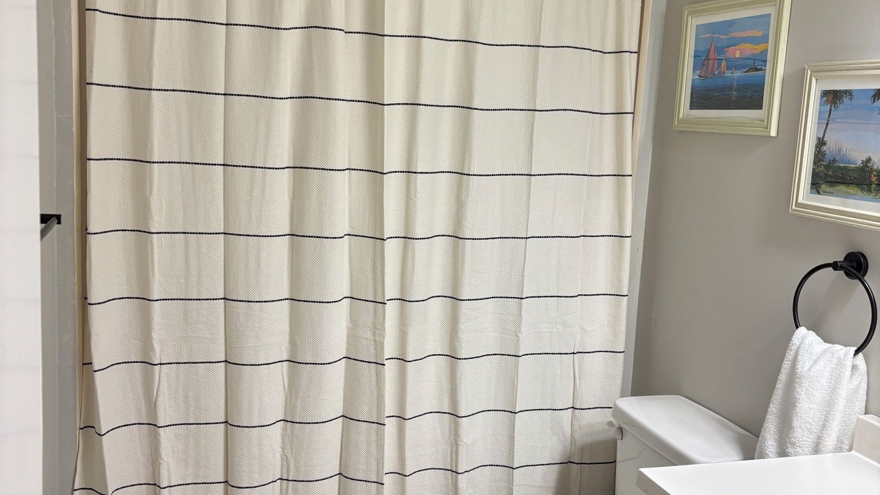 Photo of Bathroom in Port Royal