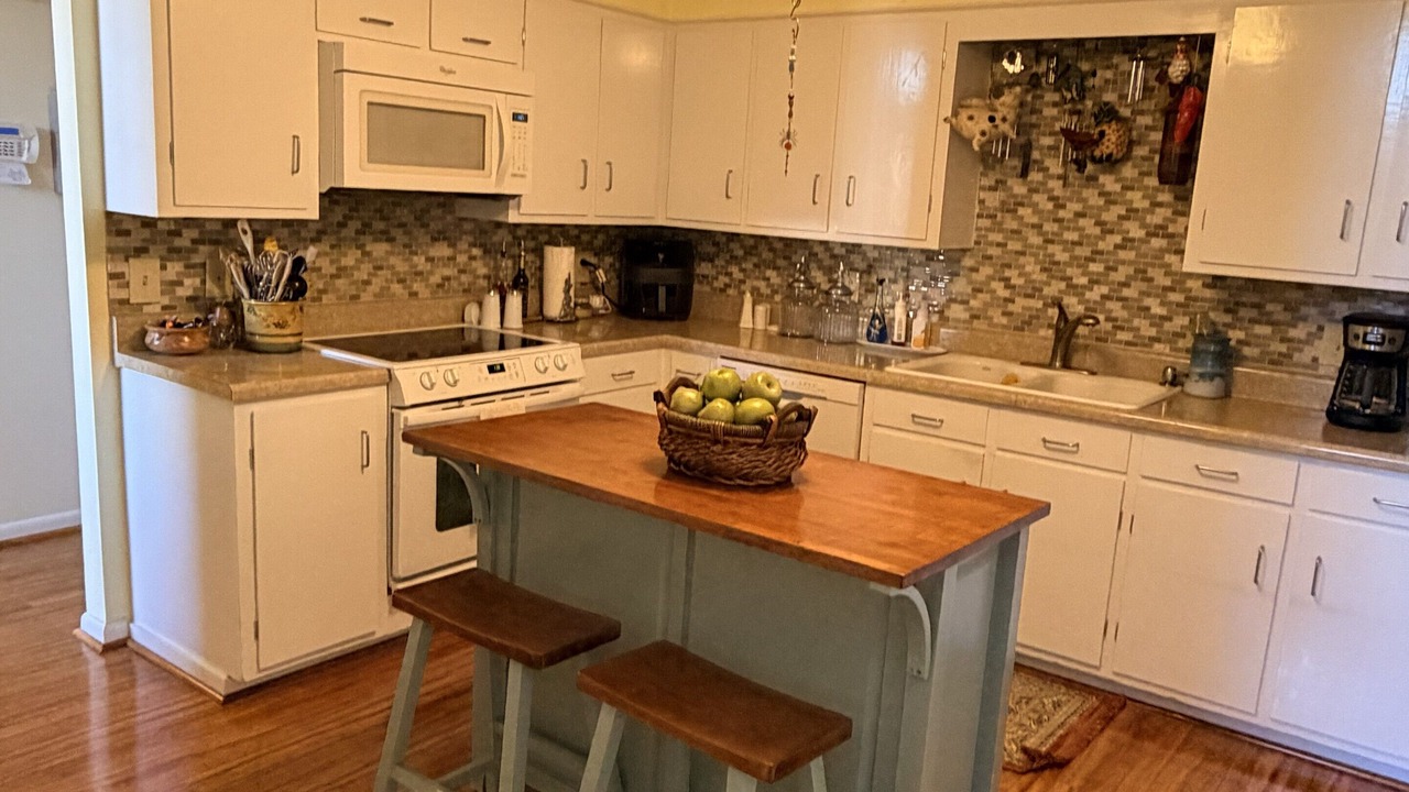 Photo of Kitchen in Summerton