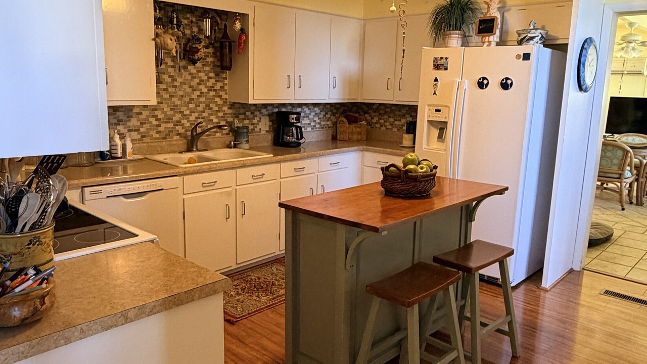 Photo of Kitchen in Summerton