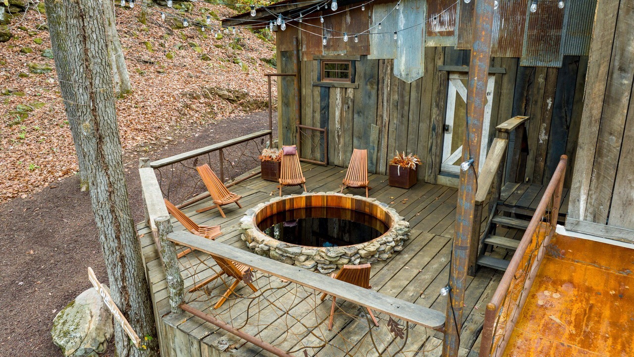Photo of Outdoor in Jasper