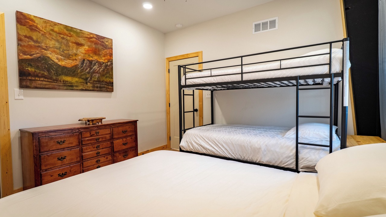 Photo of Bedroom in Mount Judea