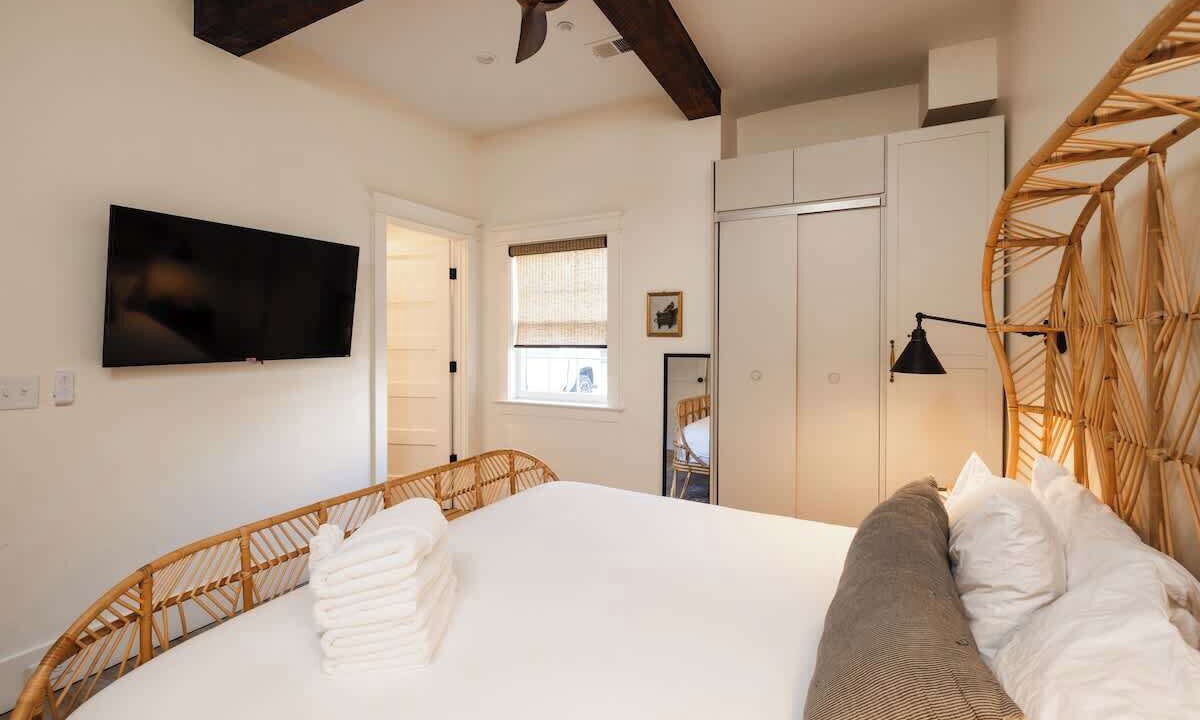 Photo of Bedroom in Cannonborough Elliotborough