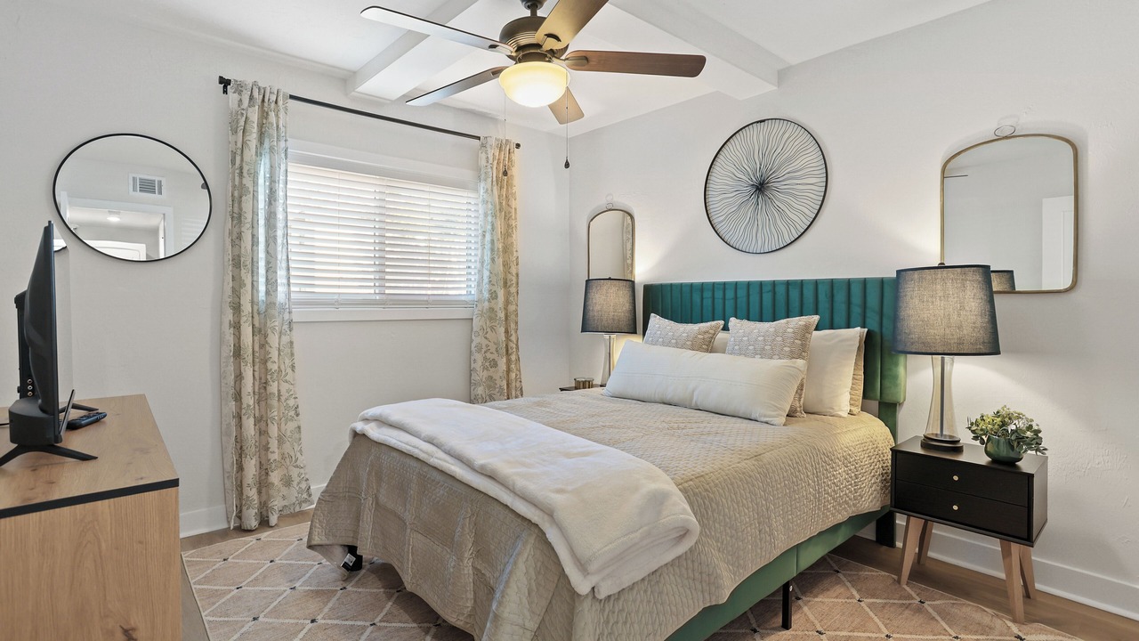 Photo of Bedroom in Montgomery