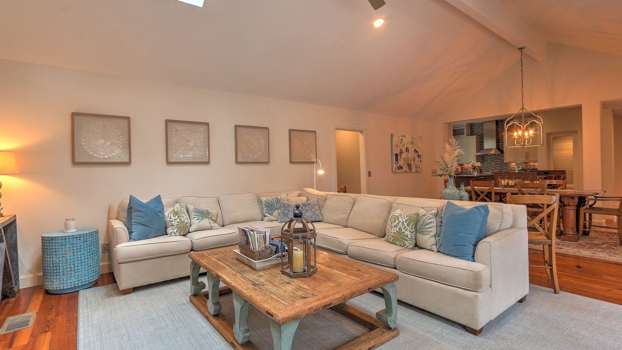 Photo of Livingroom in Heritage Woods