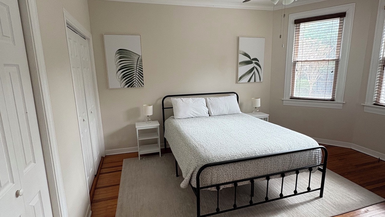 Photo of Bedroom in Savannah