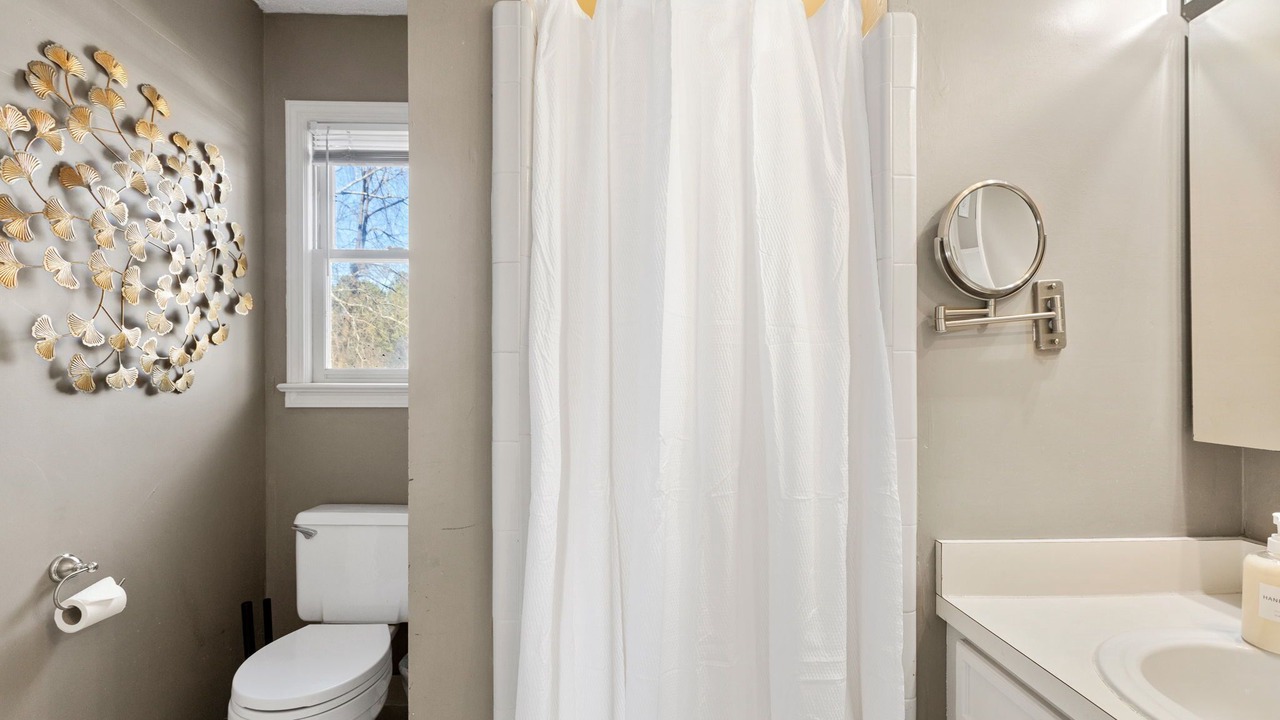Photo of Bathroom in Harbison