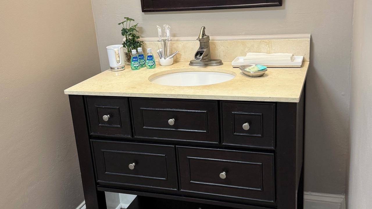 Photo of Bathroom in Isle of Hope Historic District