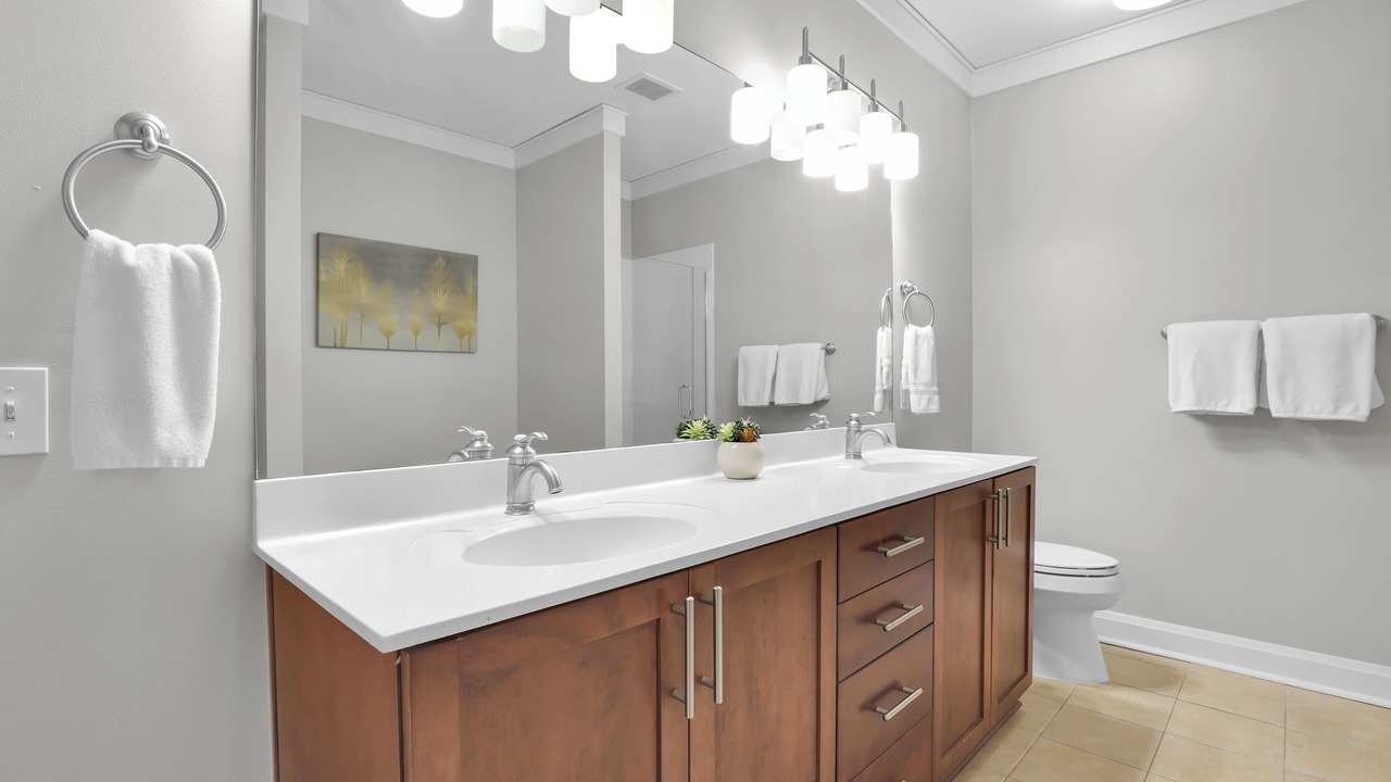 Photo of Bathroom in Old West Broad Neighborhood