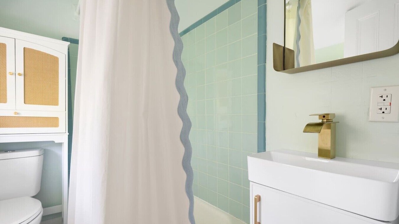 Photo of Bathroom in Harleston Village