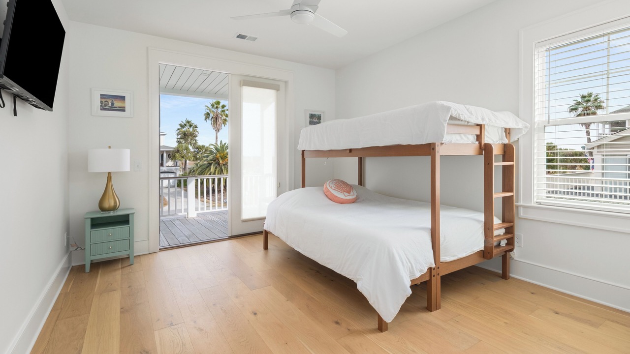 Photo of Bedroom in Edisto Island