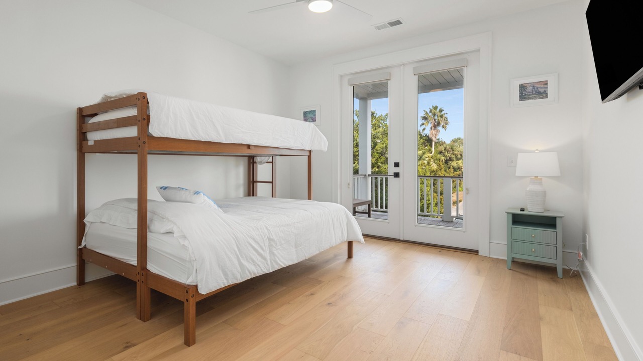 Photo of Bedroom in Edisto Island