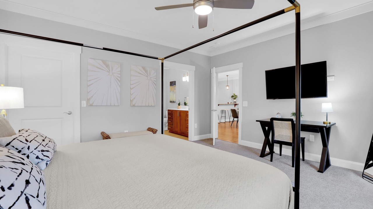 Photo of Bathroom in Old West Broad Neighborhood