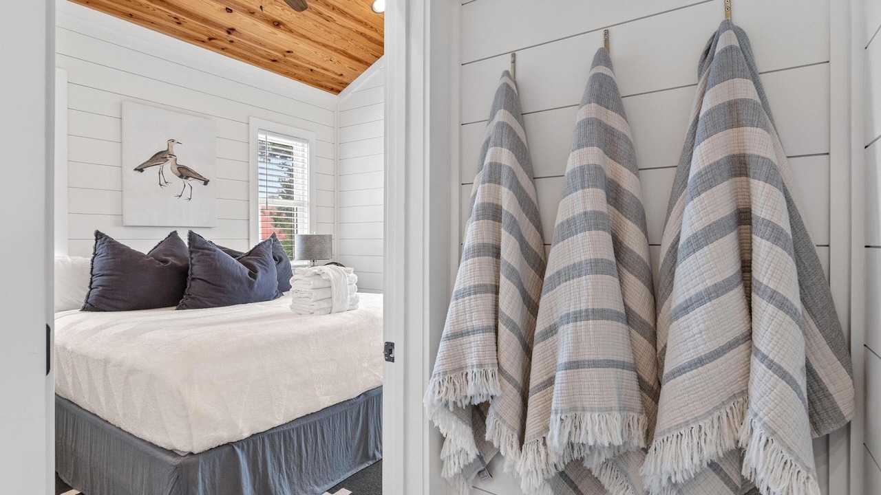 Photo of Bedroom in Edisto Island