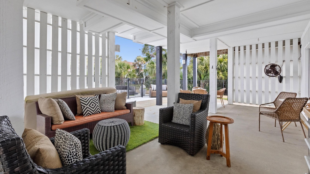 Photo of Patio Balcony in Edisto Island