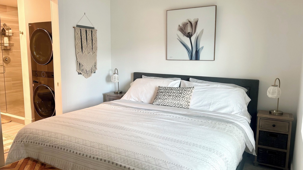 Photo of Bedroom in Newtown