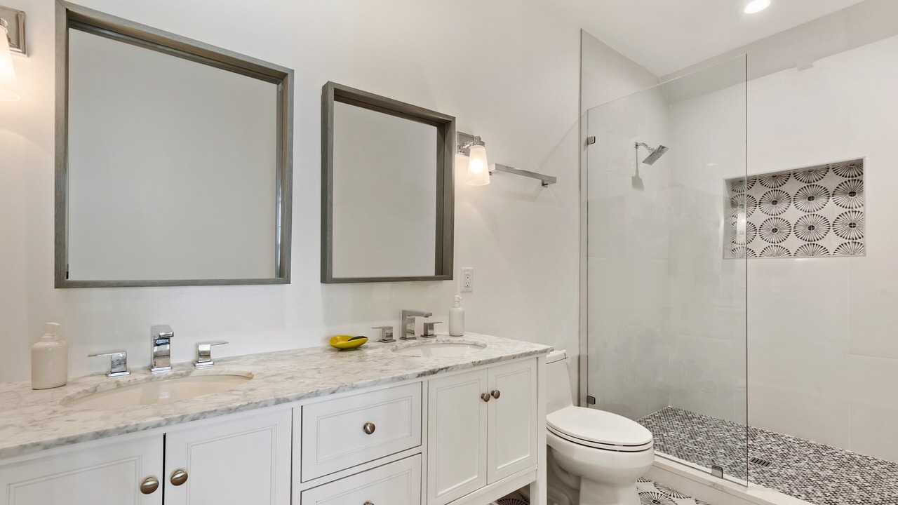 Photo of Bathroom in Palmetto Dunes