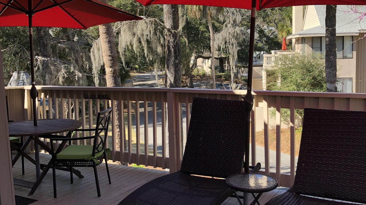 Photo of Patio Balcony in Shipyard Plantation