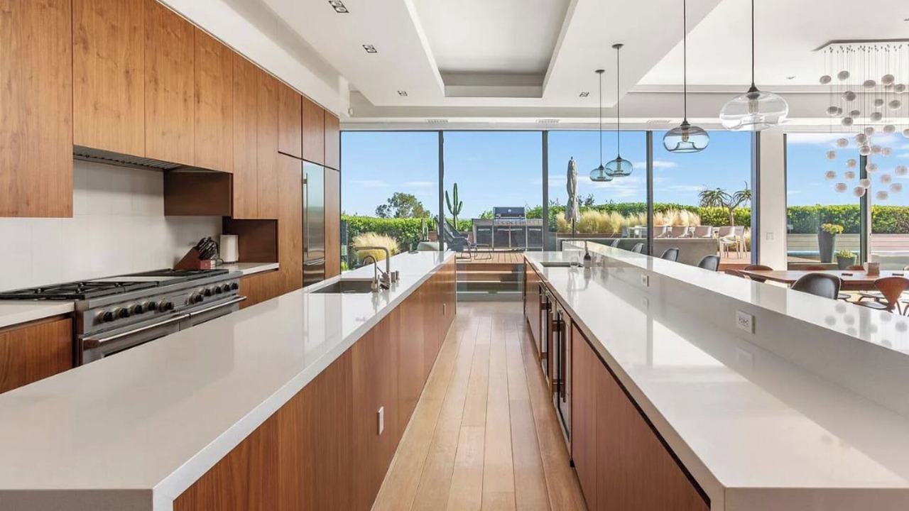 Photo of Kitchen in Hollywood Hills West