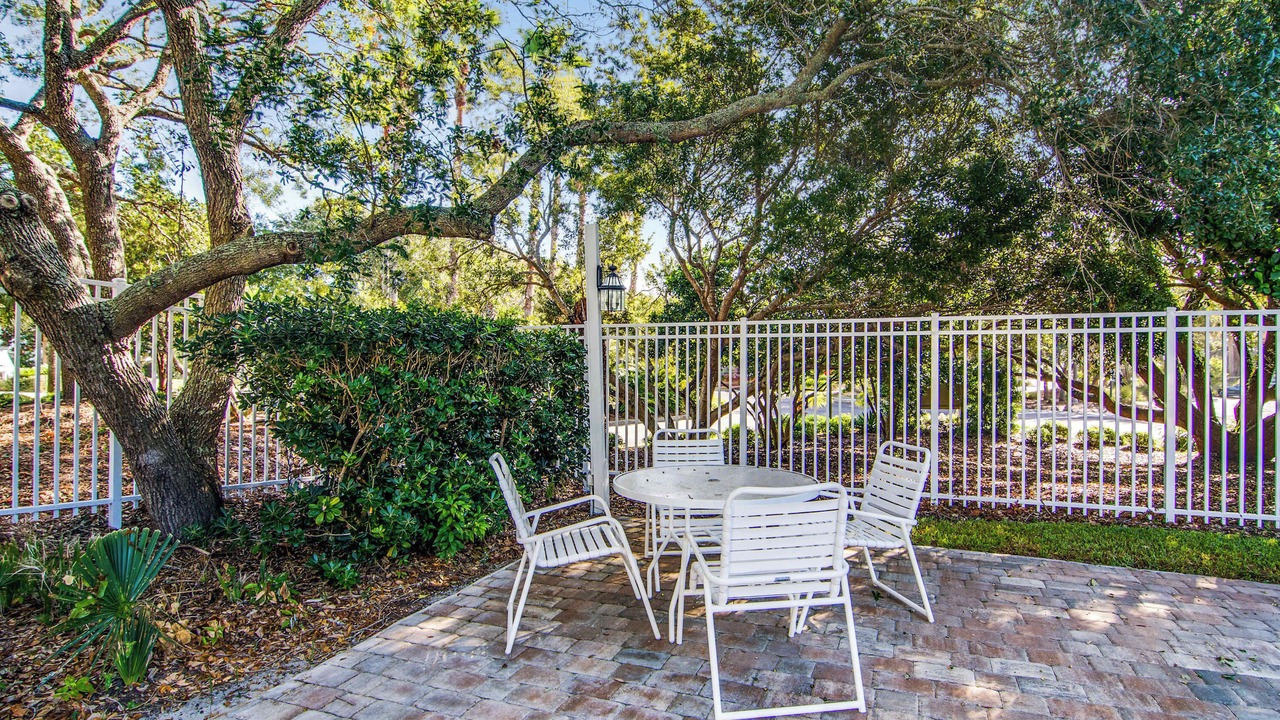 Photo of Outdoor in Pelican Bay