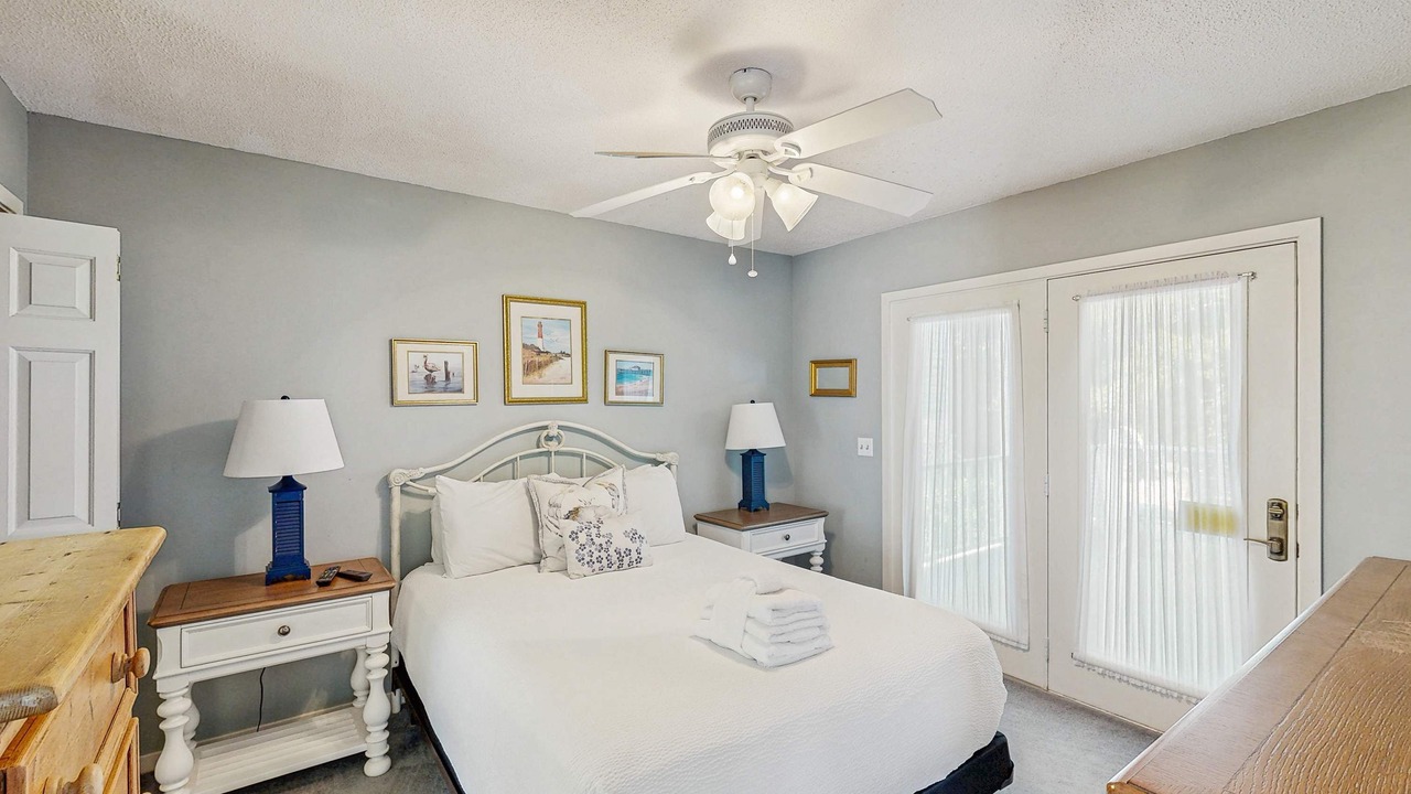 Photo of Bedroom in Pelican Bay
