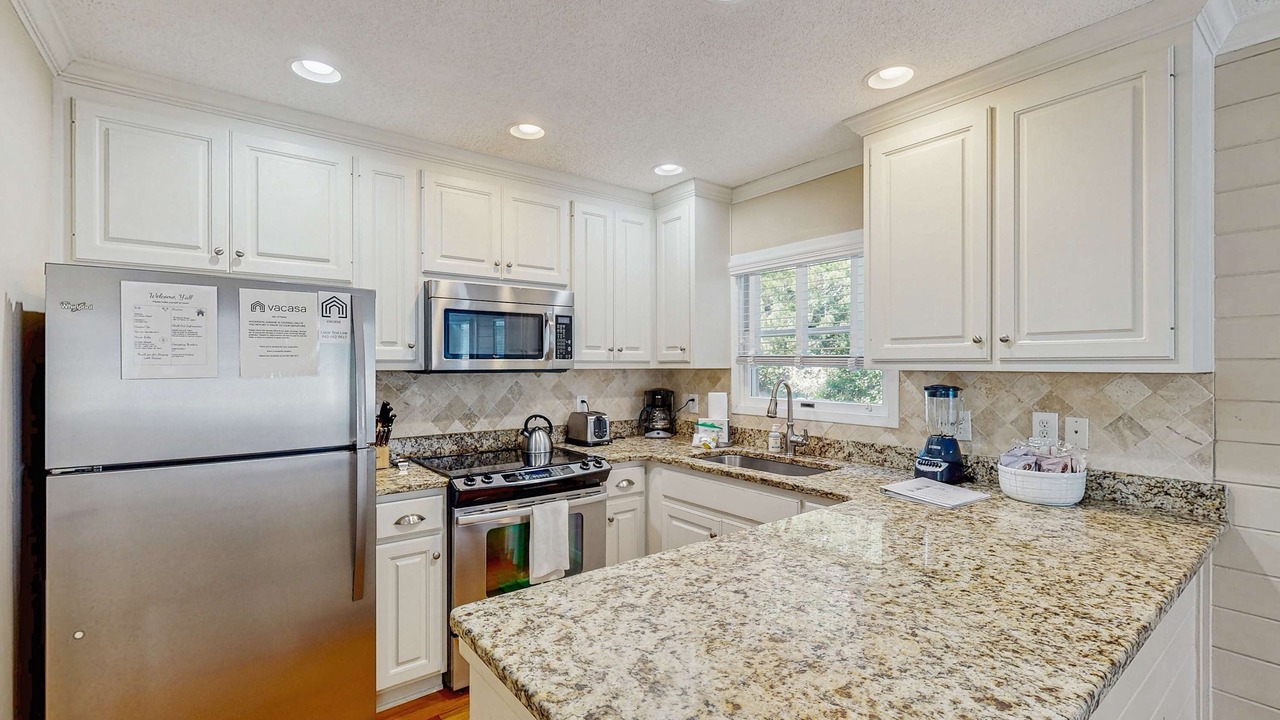Photo of Kitchen in Pelican Bay