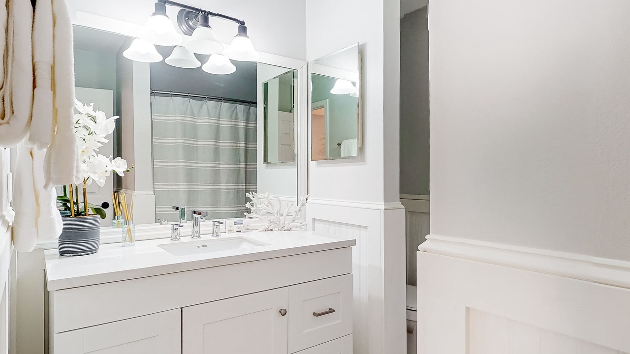 Photo of Bathroom in Scanlonville