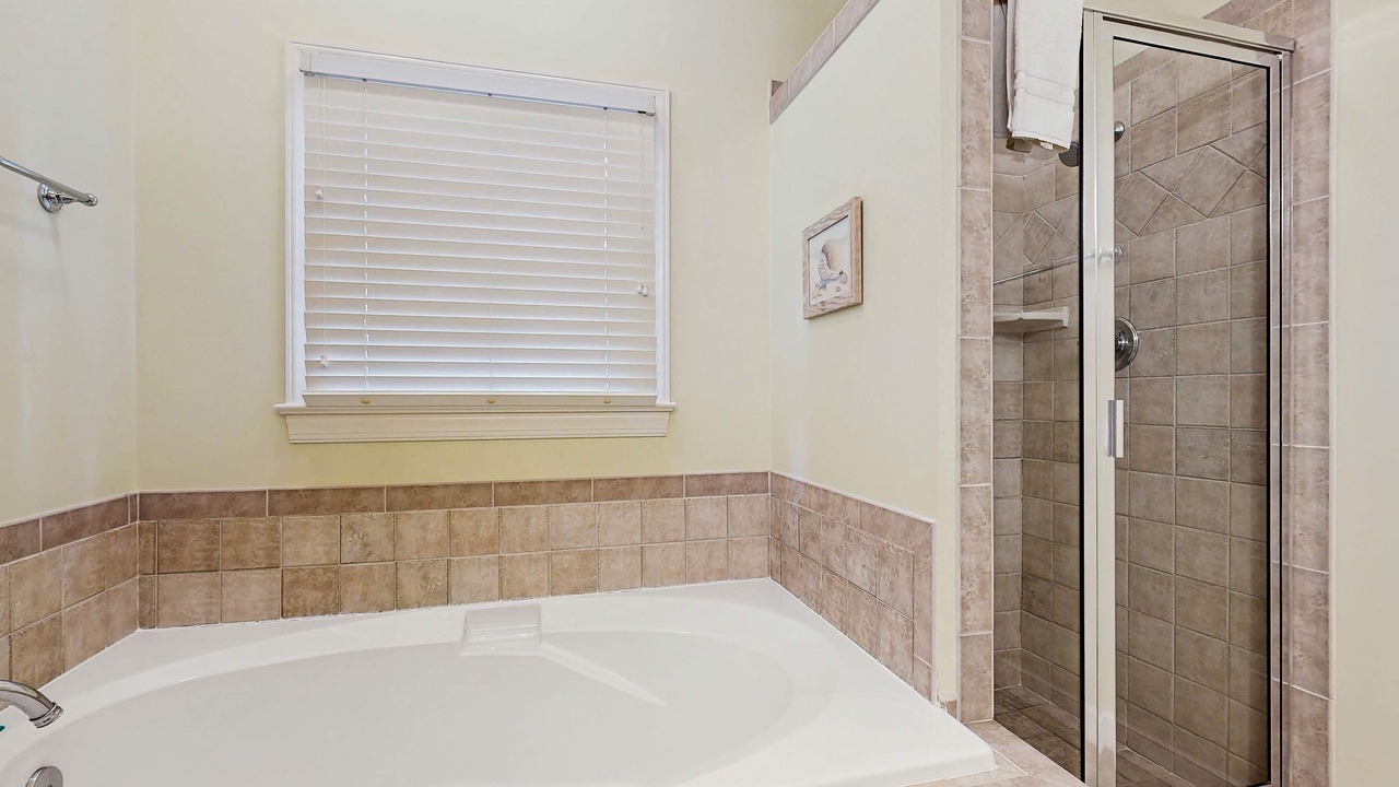 Photo of Bathroom in Vanderhorst Plantation