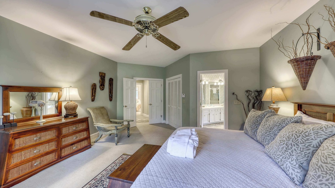 Photo of Bedroom in Vanderhorst Plantation